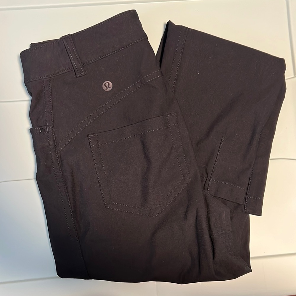 Lululemon city sleek pants size 2